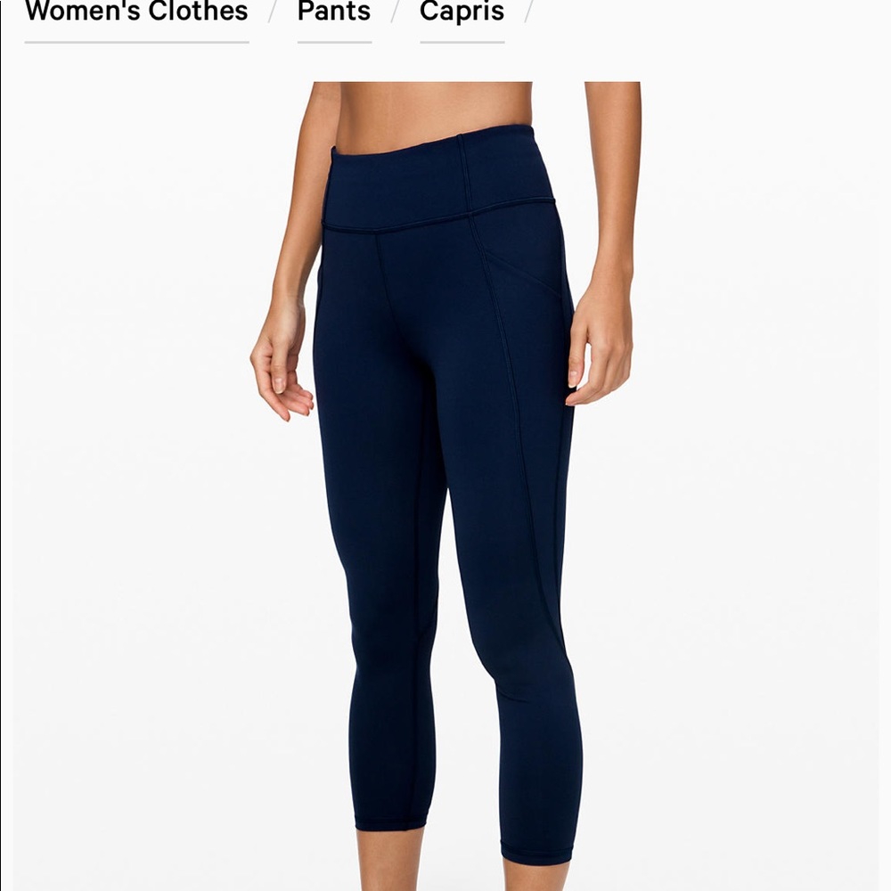 Lululemon NWT Time to Sweat Crop